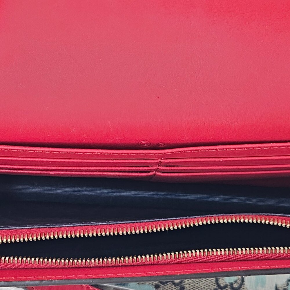 Gucci Blooms Chain Wallet - Picture 9 of 13